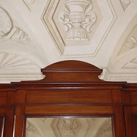 Casa Nobile Bed & Breakfast 4*